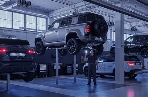 Máme zlato! Mechanici Albion Cars uspěli v soutěži Technik roku 2025